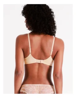 Chloe & Lola Pure Comfort Contour T Shirt Bra Beige -Chloe Sales Store 691910110 691899400 4 2 720x928