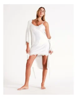 Chloe & Lola Satin Robe In Ivory -Chloe Sales Store 743958280 743956300 7 720x928