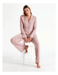 Chloe & Lola Bamboo Long Sleeve Pyjamas Set In Pink