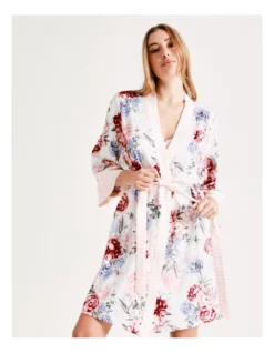 Chloe & Lola New Pebbled Satin Robe In White Multi -Chloe Sales Store 929858500 3 720x928