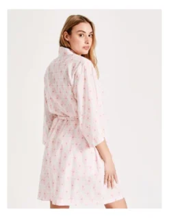 Chloe & Lola Kimono Sleeve Robe In Pink -Chloe Sales Store 929889010 7 720x928