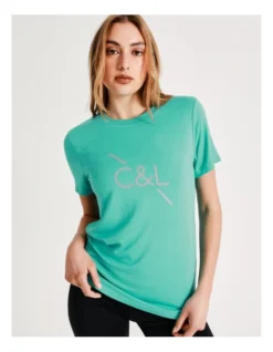 Chloe & Lola Sydney High Low Logo Tee In Jade