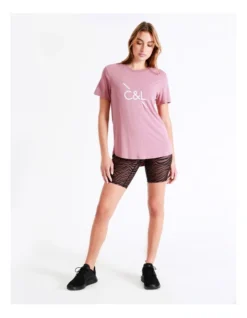 Chloe & Lola Sydney High Low Logo Tee In Pink