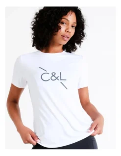 Chloe & Lola Sydney High Low Logo Tee In White -Chloe Sales Store 936596080 937042390 5 720x928