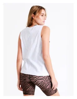 Chloe & Lola Relaxed Tank Top In White -Chloe Sales Store 936596350 7 1 720x928