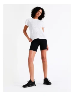 Chloe & Lola Madison Burnout Tee In White -Chloe Sales Store 937001890 937001980 5 720x928