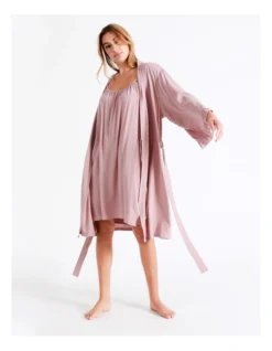 Chloe & Lola Frill Sleeve Robe In Pink -Chloe Sales Store 939052630 3 720x928