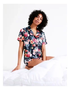 Chloe & Lola Novelty Satin Short Sleeve PJ Set In Navy