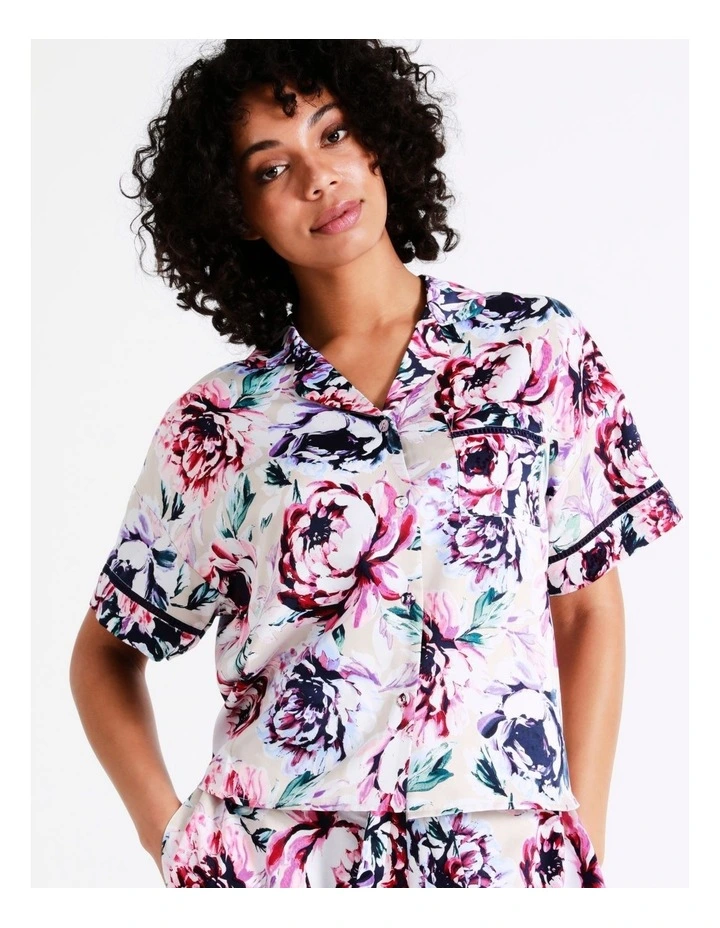 Chloe & Lola Short Sleeve Top In Champagne 2 Chloe & Lola Short Sleeve Top In Champagne - Image 2