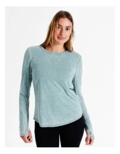Chloe & Lola Long Sleeve Tee In Ice