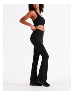 Chloe & Lola Flare Legging In Black -Chloe Sales Store 968280760 4 720x928