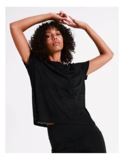 Chloe & Lola Short Sleeve Tee In Black In Leopard