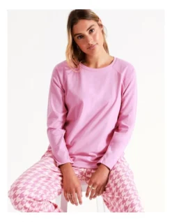 Chloe & Lola Selena Cotton Crew Neck Tee In Pink