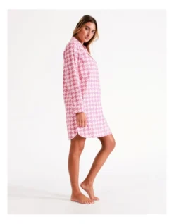 Chloe & Lola Selena Woven Cotton Nightshirt In Pink Houndstooth -Chloe Sales Store 968552200 968543920 5 720x928